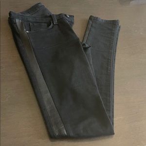 Juicy Couture black Skinny Jeans w leather stripe